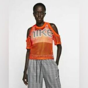 NWT Nike mesh top, size small